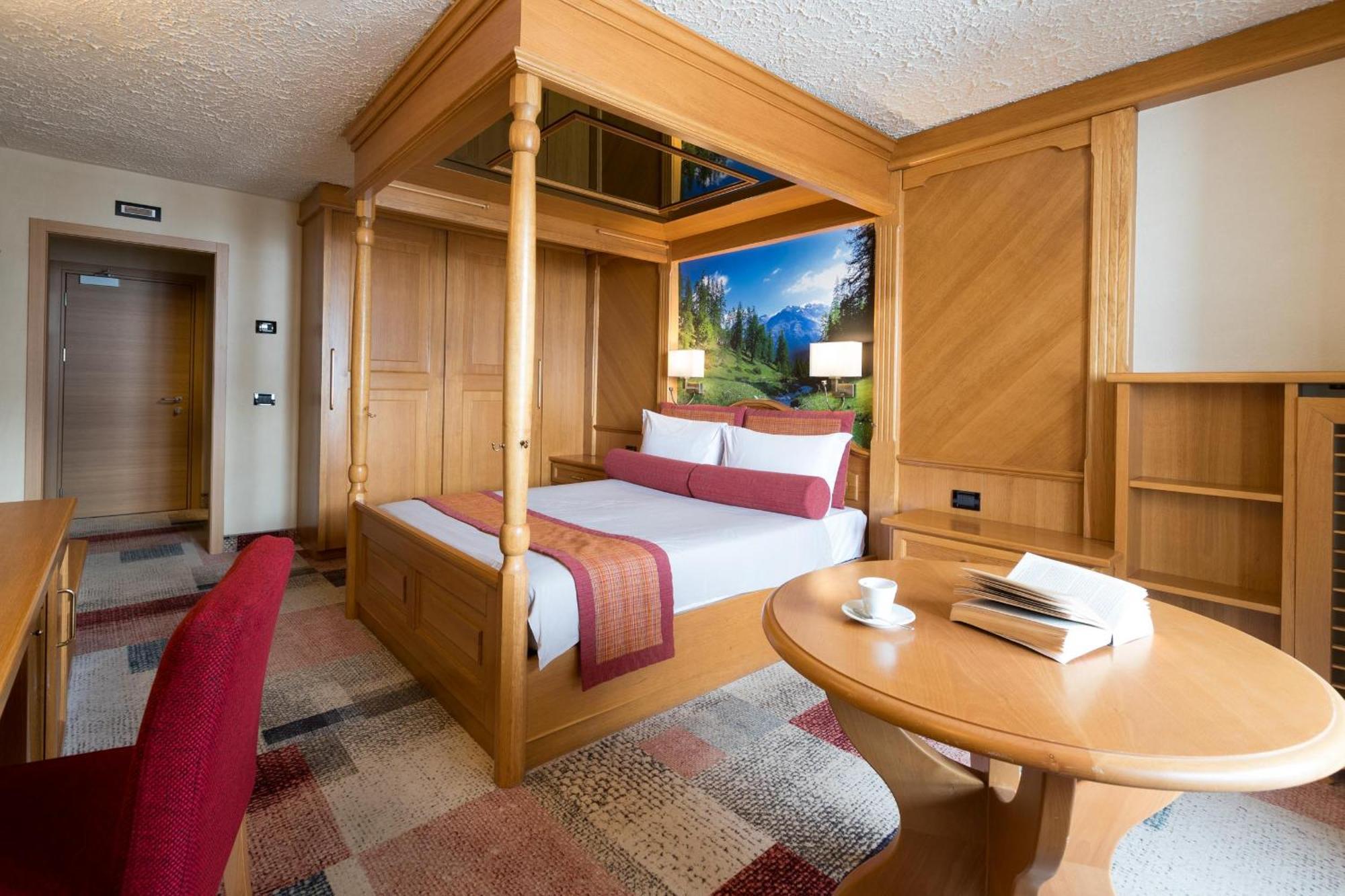 Hotel Intermonti Livigno Bagian luar foto