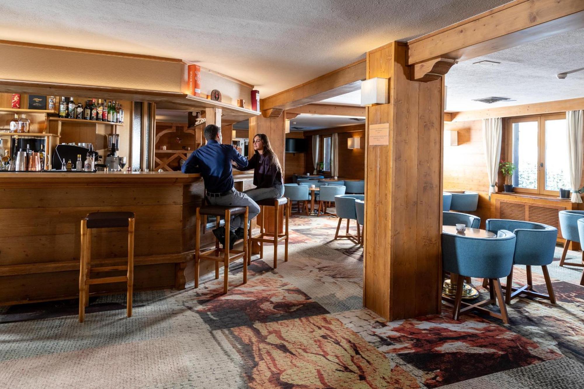Hotel Intermonti Livigno Bagian luar foto