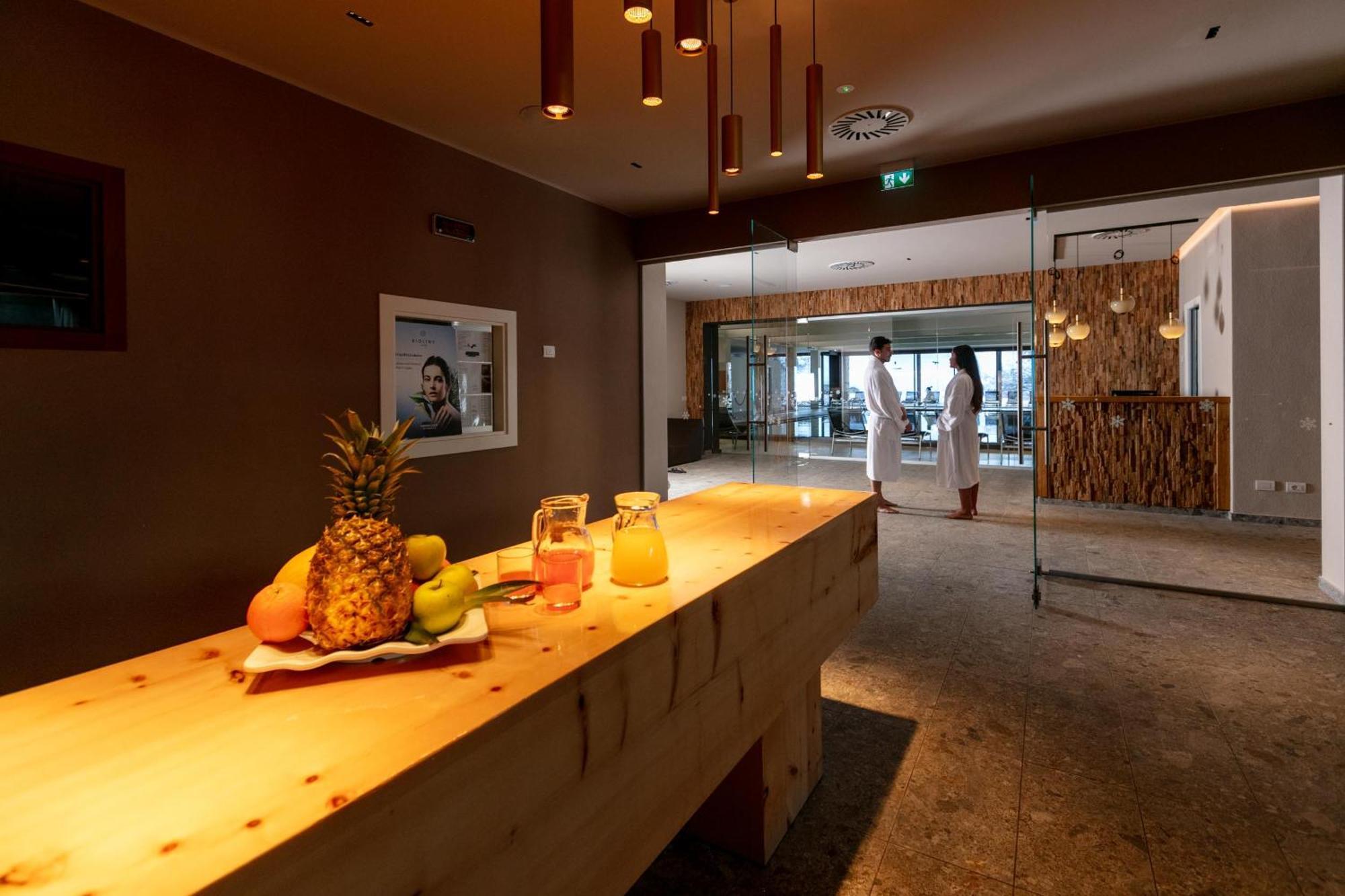 Hotel Intermonti Livigno Bagian luar foto