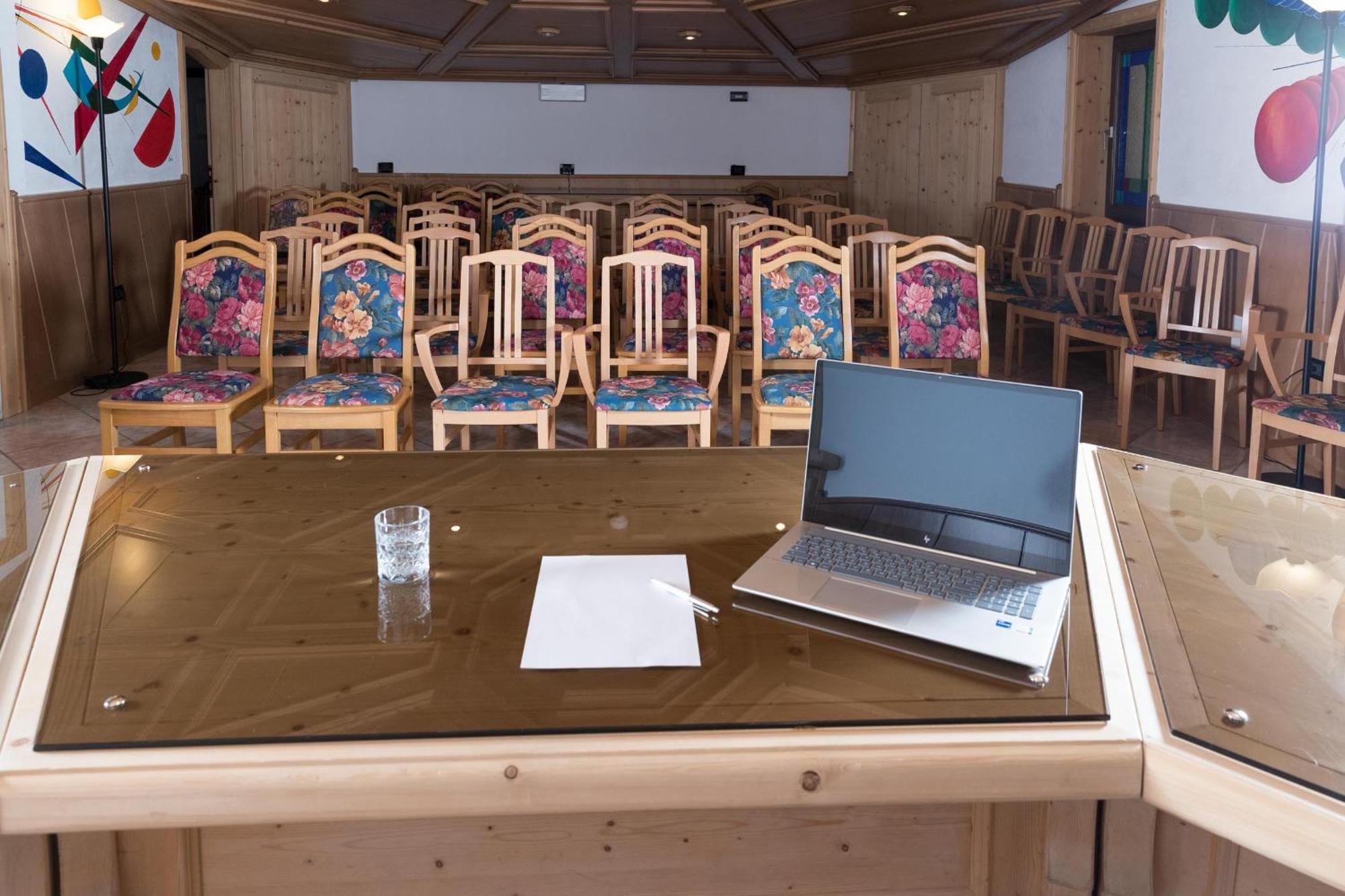 Hotel Intermonti Livigno Bagian luar foto