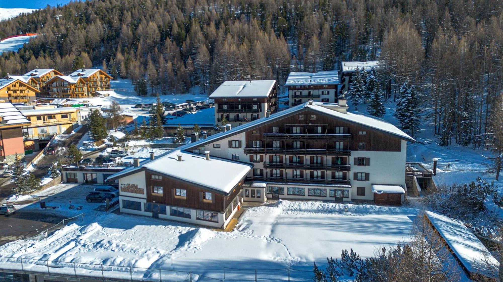 Hotel Intermonti Livigno Bagian luar foto