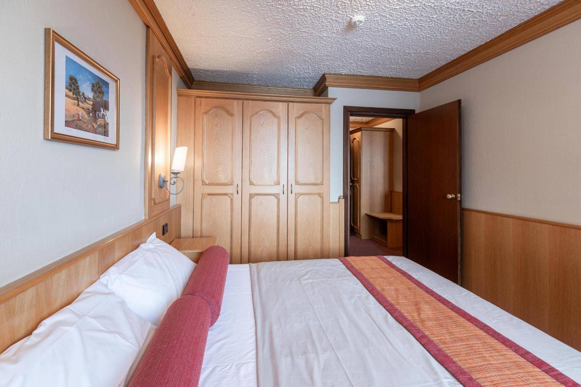 Hotel Intermonti Livigno Ruang foto