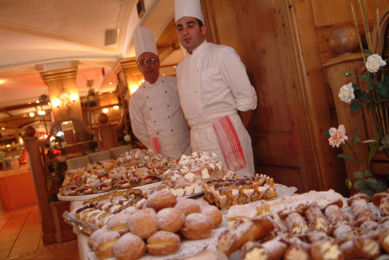 Hotel Intermonti Livigno Bagian luar foto